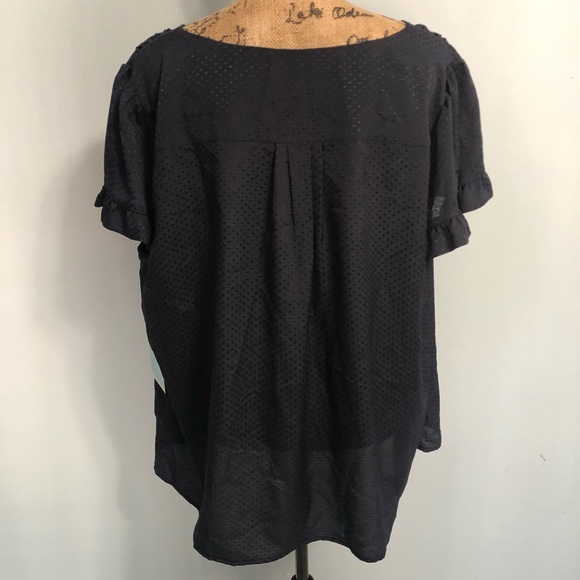 NWT! CeCe Charming Navy Lilac Caviar Top 3X - Picture 3 of 13